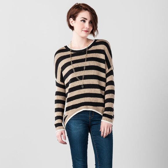 Francesca’s - Quinn Hi-Lo Striped Knit Sweater - Picture 5 of 5